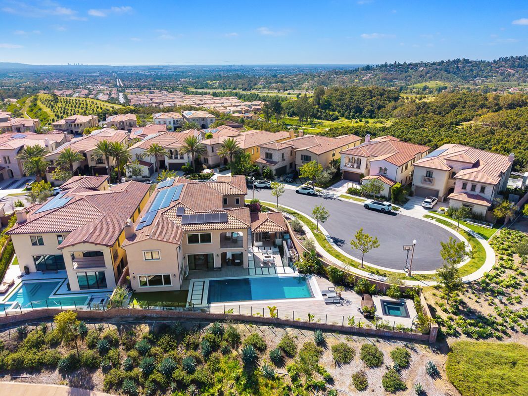 Photo - 107 Clear Falls