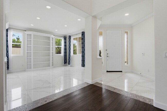 Photo - 3239 Canyon View Dr