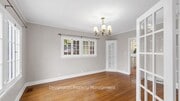 Photo - 1772 Rose Villa St