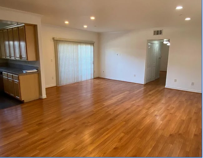 Photo - 428 E Santa Anita Ave Unit 204