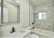 Photo - 1718 Vine St