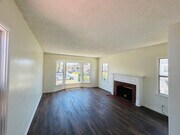 Photo - 1029 W 84th St Apartment