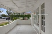 Photo - 1107 Superba Ave