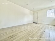 Photo - 727 Silver Lake Blvd