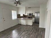 Open floor plan - 2219 4th St Unit 3