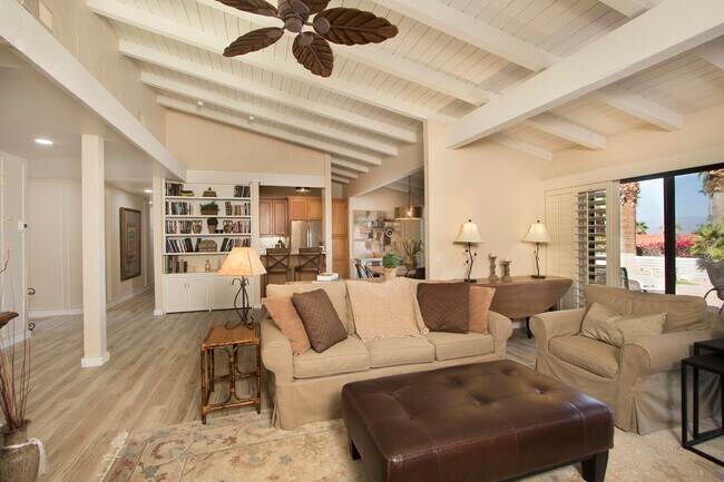 Photo - 40080 Via Buena Vista