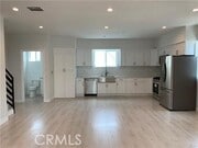 Photo - 1141 Irolo St