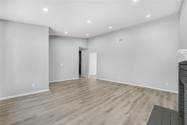 Photo - 1721 Viridan Ave