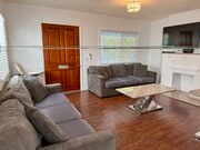 Photo - 829 N Kingsley Dr