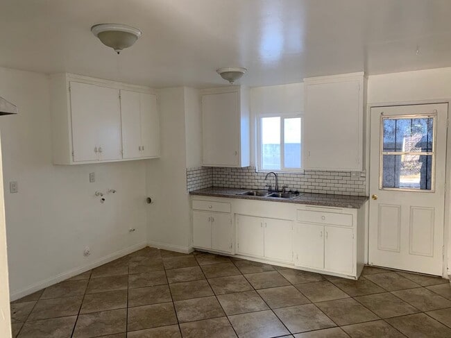 Photo - 13103 Kornblum Ave.