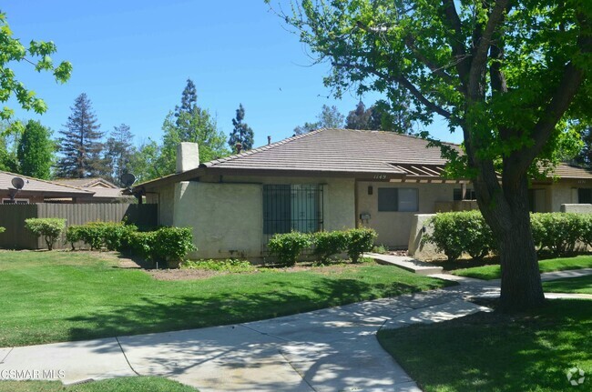 Building Photo - 1149 Nottingwood Cir Rental