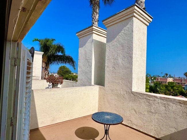 Photo - 221 Donax Ave Townhome