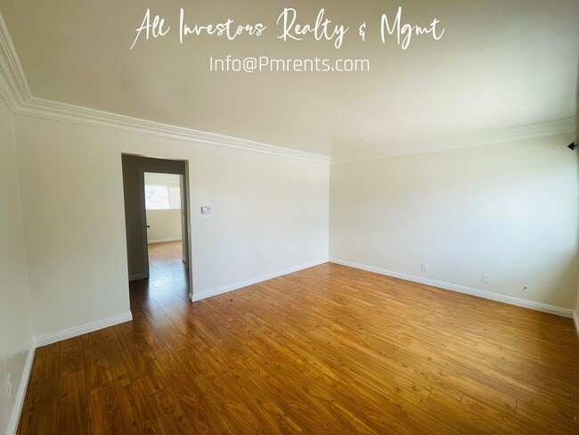 Photo - 879 Arcadia Ave