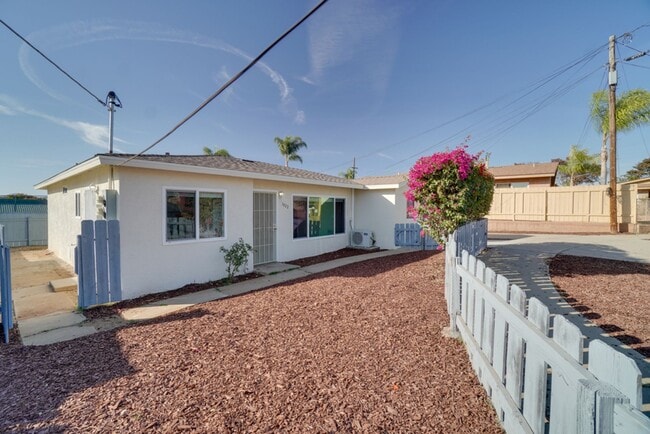 Building Photo - Coleen Ct - Gorgeous, Newly Remodeled 4 Bedroom 2 Bath House near Downtown El Cajon! Unit 1022
