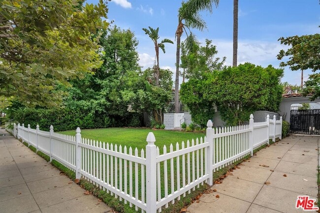 Photo - 359 S Highland Ave House