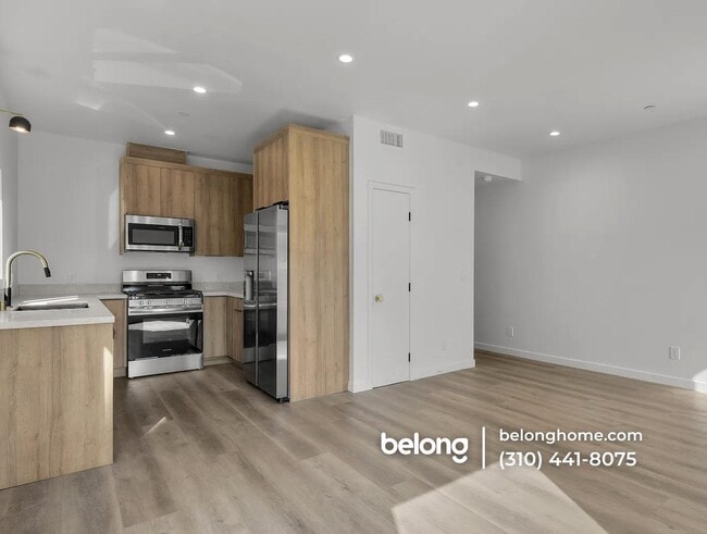 Photo - 414 S Ave 56 Unit 1