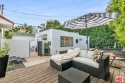 Photo - 653 N W Knoll Dr