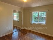 Photo - 2279 Saranne St House