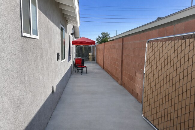 Photo - 45414 Raysack Ave