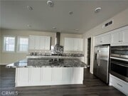 Photo - 110 Sculpture