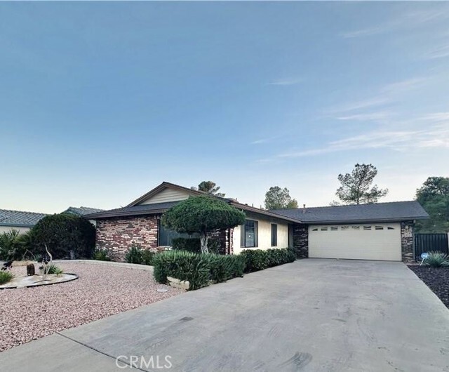 Building Photo - 13925 Burning Tree Dr