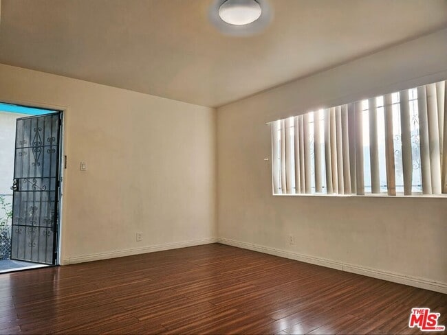 Photo - 1022 S Catalina St Unit #1