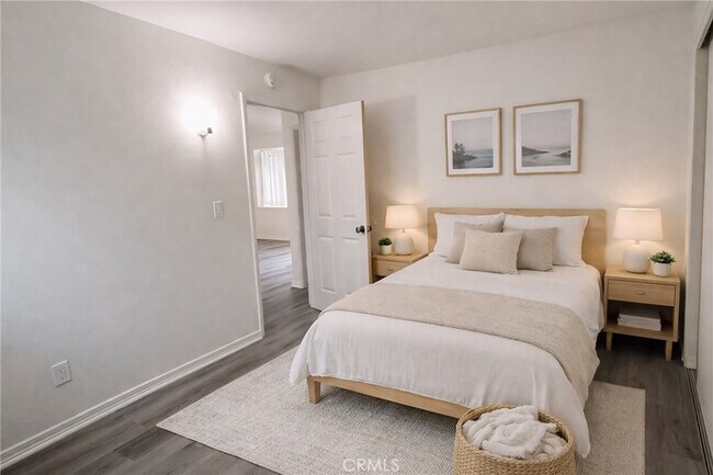 Photo - 45421 Sunset Ln