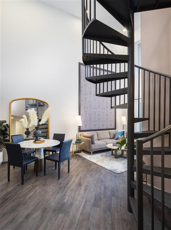 Photo - Alexan Gallerie