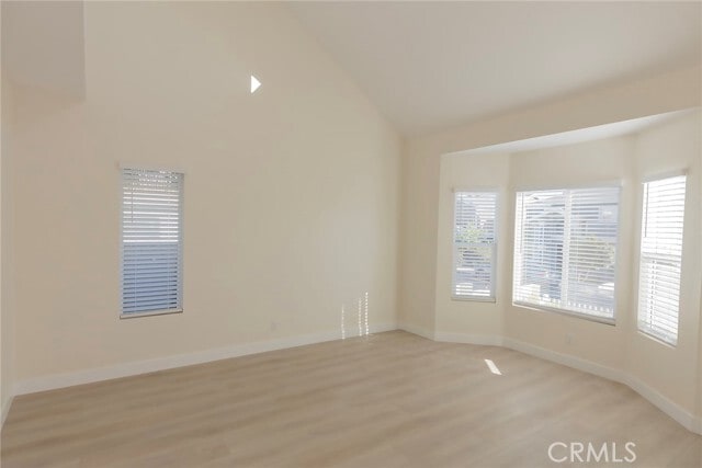 Photo - 2215 Marshallfield Ln