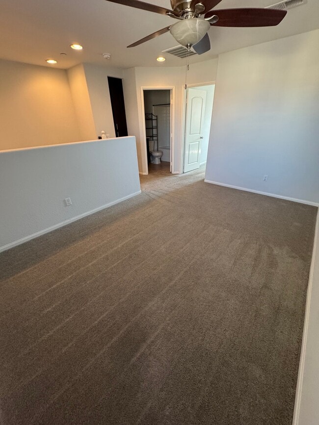 Photo - 1460 Mockingbird Ct