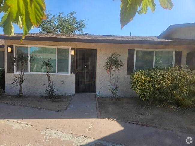 Building Photo - 13176 Navajo Rd Unit 2 Rental