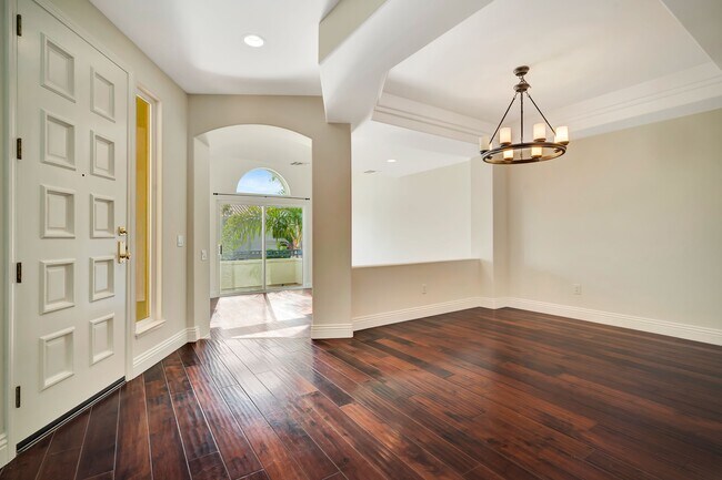 Photo - 6463 Zuma View Pl