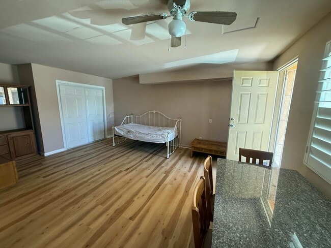 Photo - 29500 Landau Blvd Unit D