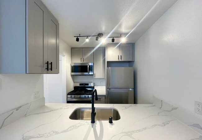 Photo - Modern Studio in Gated Van Nuys Community – Fully Remodeled! Unit 2