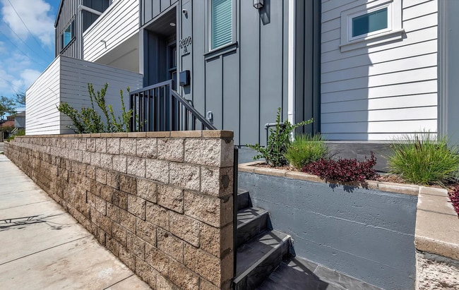 Photo - Grant Avenue A Unit A