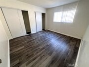 Photo - 14817 Sylvan St Unit 6