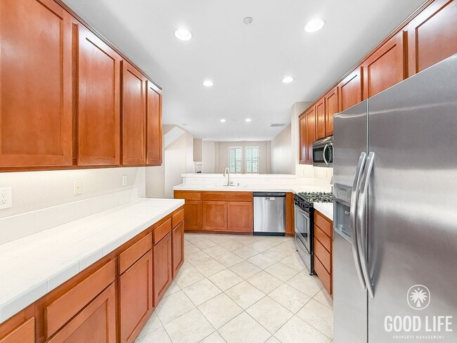 Photo - Beautiful 4B/4BA Home w/ Canyon Views & Gr...