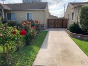 Photo - 8624 Lilienthal Ave