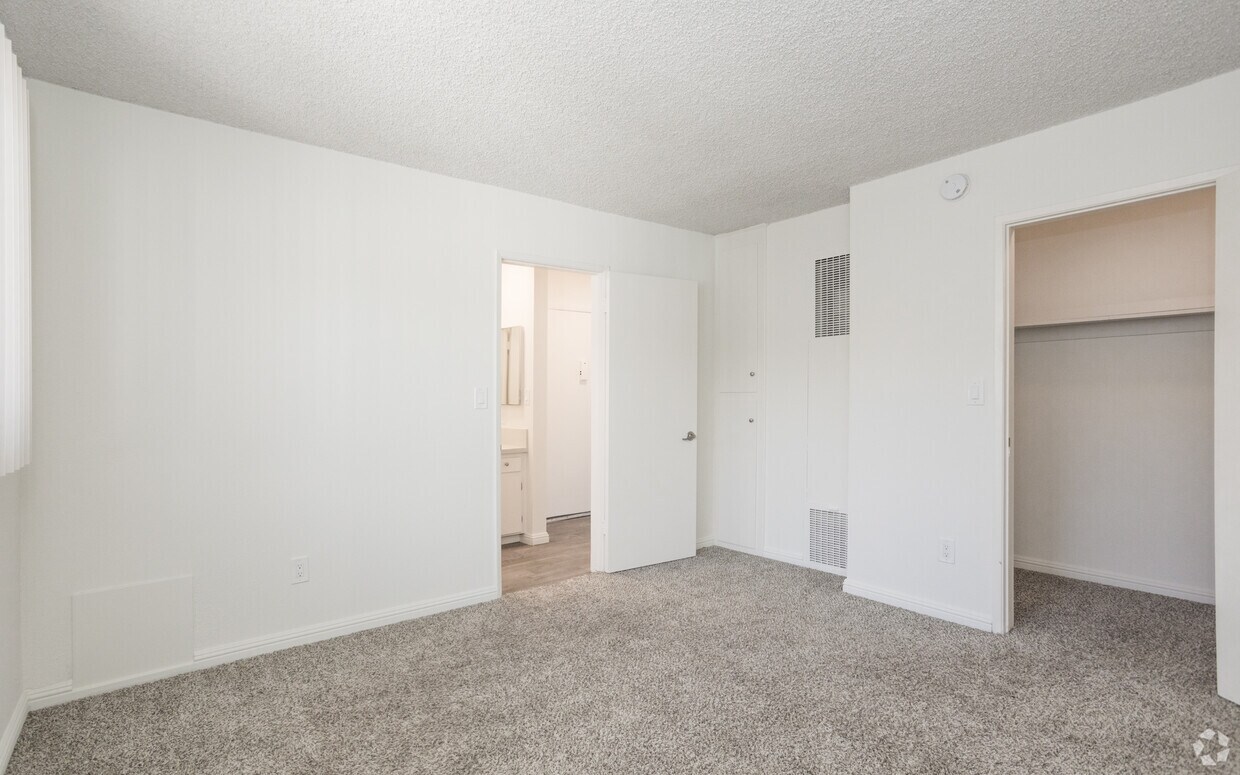 Floor Plan - 1 Bedroom 1 Bathroom Large A2