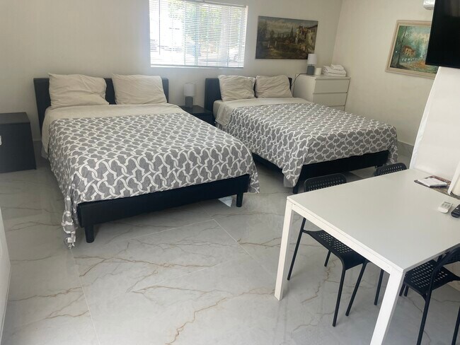 Photo - 12619 Emelita St Unit Front Geust House