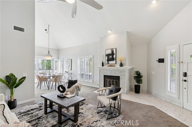 Photo - 26107 McBean Pkwy