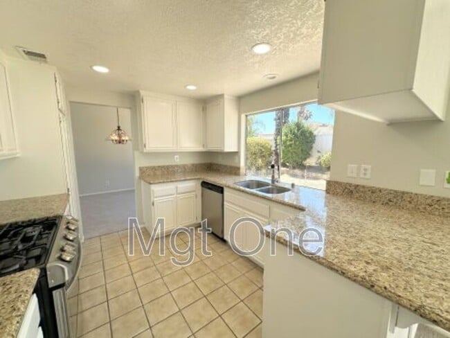 Building Photo - 29784 Camino Cristal Rental