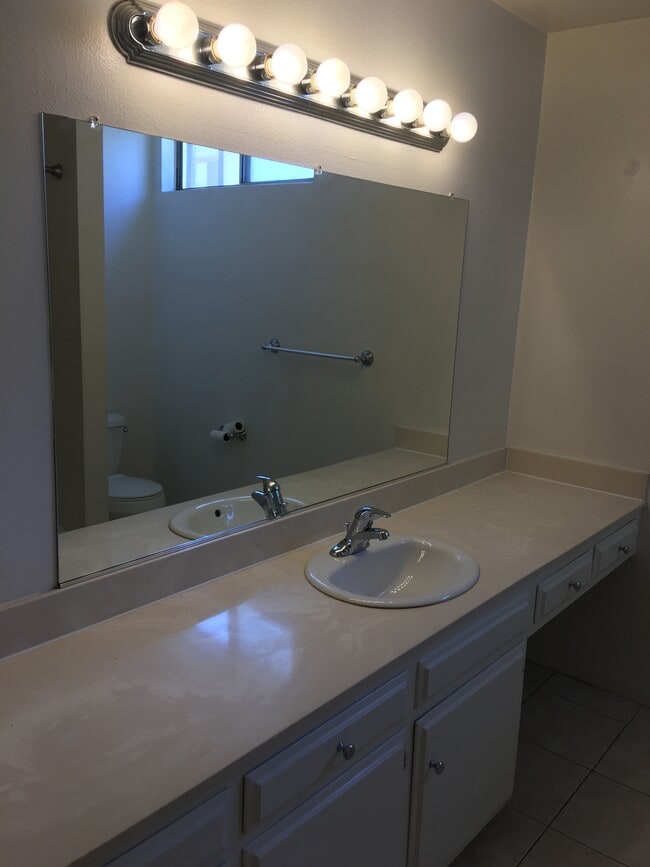 Photo - 31535 Lindero Canyon Rd Unit 2