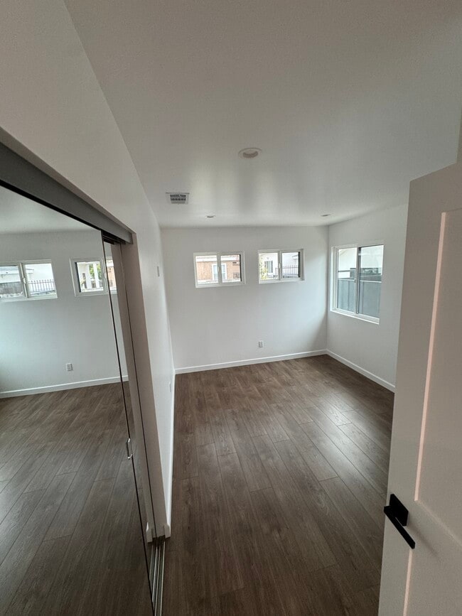 Photo - 11905 Freeman Ave Unit Freeman 2