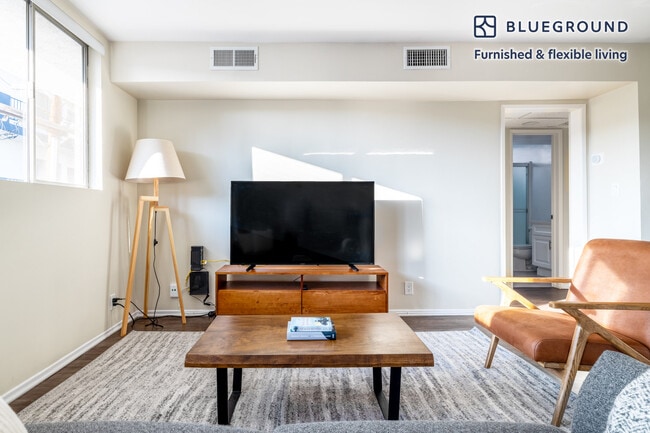 Photo - 9025 W 3rd St Unit FL2-ID395