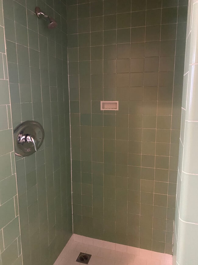 Photo - 1577 Chickasaw Ave Unit Single