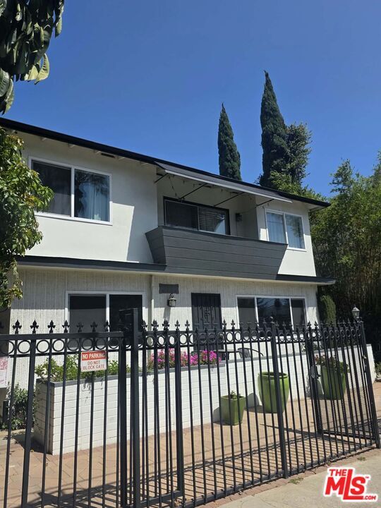Photo - 1922 Vista Del Mar Ave Unit 3