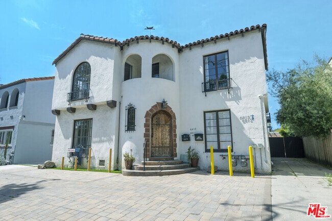 Building Photo - 6413 W 6th St Rental