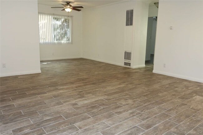 Photo - 111 N Calle Seville