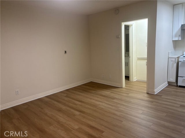 Photo - 144 W Hillsdale St Unit 2